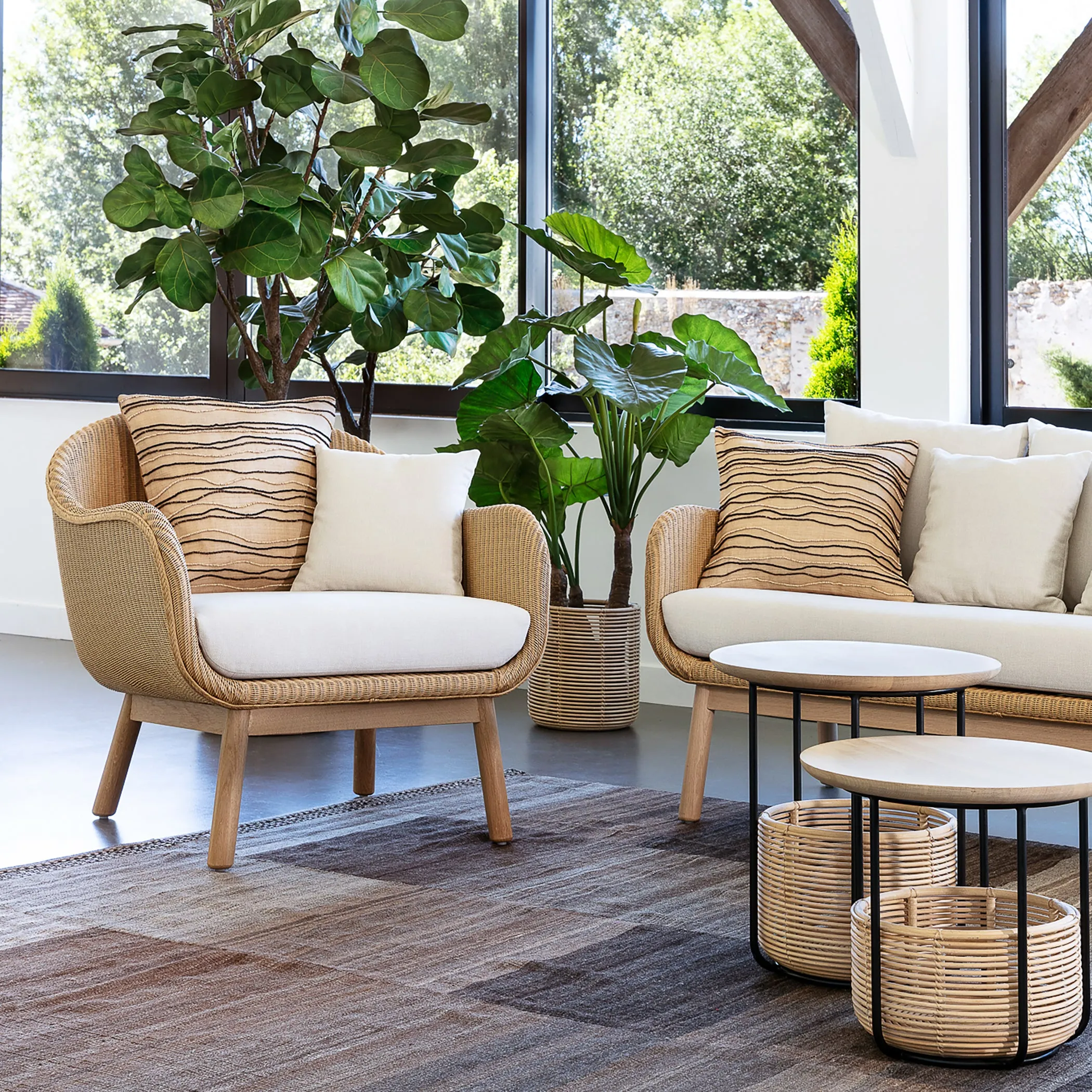 Alex Lounge Chair
