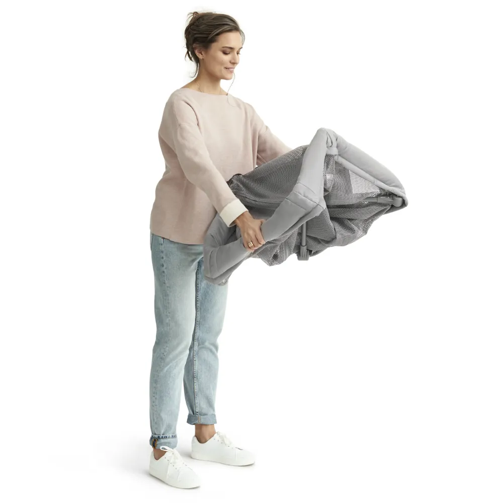 BabyBjorn Travel Cot Easy Go
