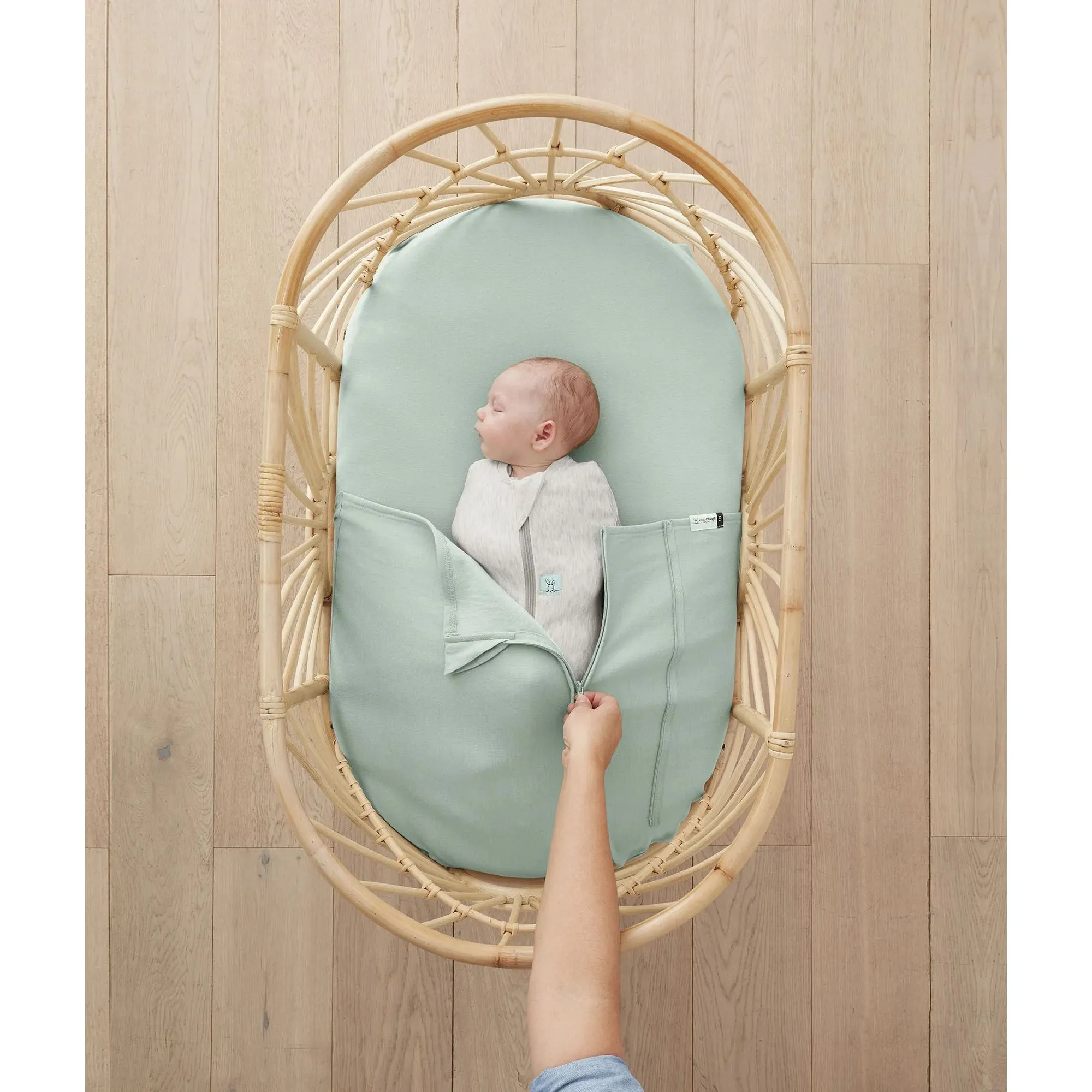 ergoPouch Tuck Sheet 0.2/1.0 Tog - Grey Marle
