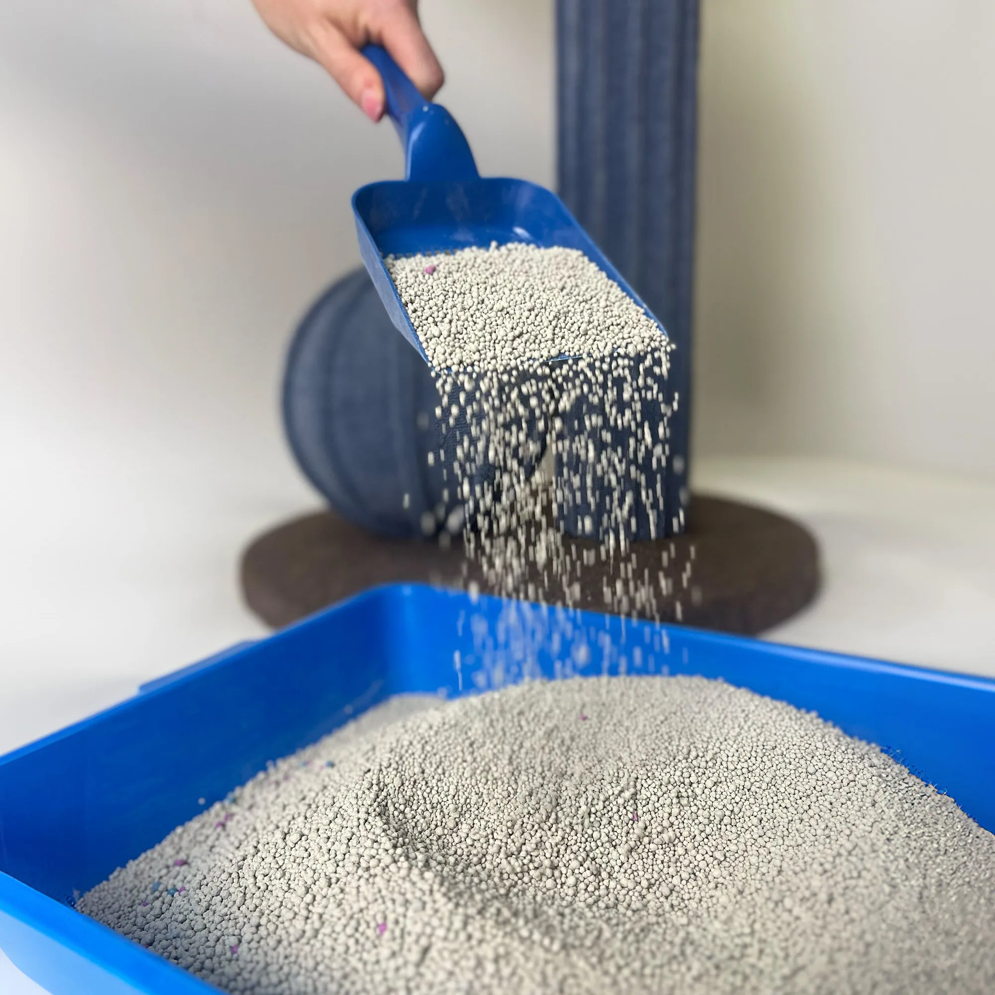 Poowee! Clumping Lavender Cat Litter 7.5Kg