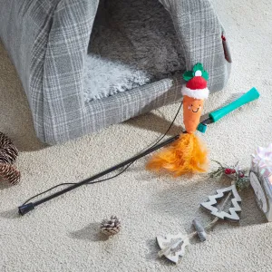 Zoon Nip-it Santa Carrot Tickle Stick